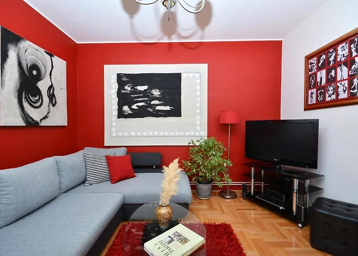 Artsy Apartment